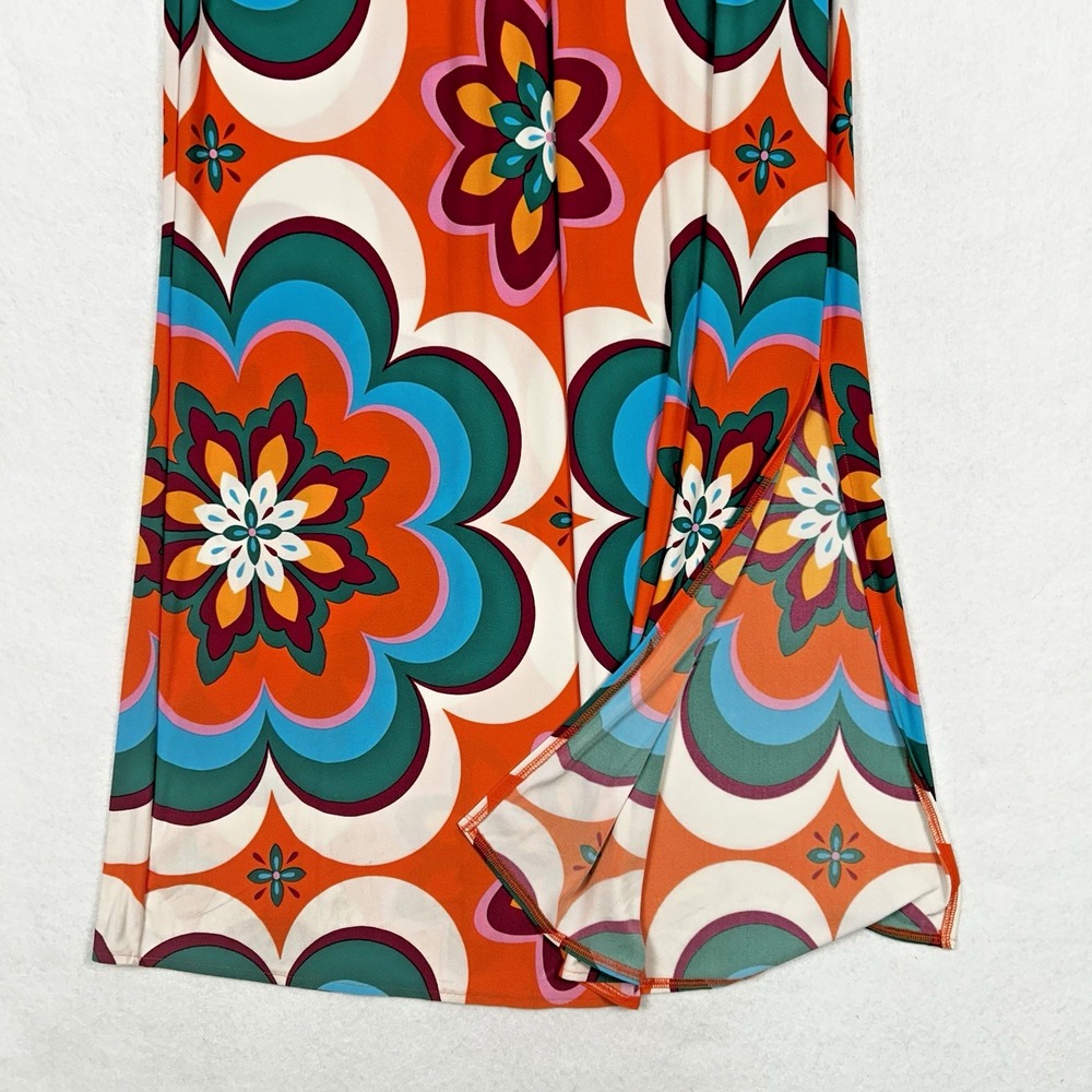 NEW Clover and Sloane Retro Halter Maxi Dress Colorful US Sz 8 70s V Neck Slit - Picture 8 of 11